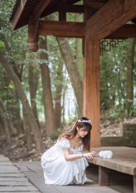 丰满人妻未亡人_高清字幕无删减90分钟观看