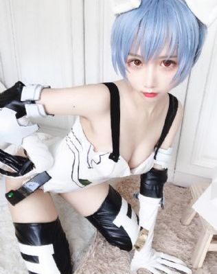 天天爽天天噜在线播放_国产字幕超清在线观看