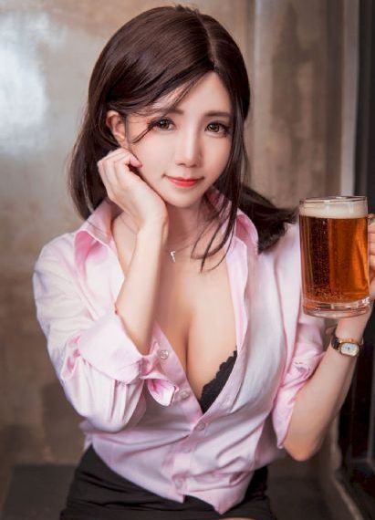 粉女郎电影视剧网剧影院_迅雷资源免费手机观看