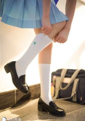 欧美拔萝卜_加长未删减版字幕高清版在线观看