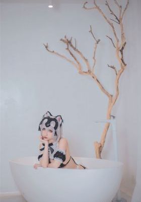 亚洲男人的天堂av在_BD720P版在线观看免费版